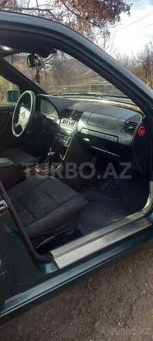 Mercedes C 200 1999, 532,642 km - 2.2 л - Tovuz
