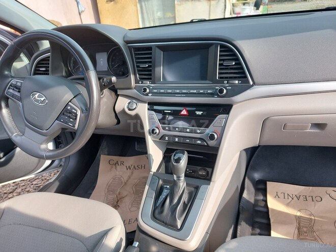Hyundai Elantra 2017, 75,000 km - 2.0 л - Bərdə
