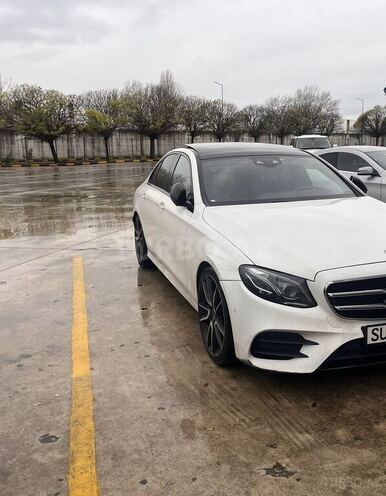 Mercedes E 220 2017, 122,000 km - 2.2 l - Bakı