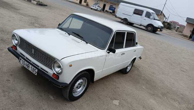 LADA (VAZ) 21011 1985, 193,999 km - 1.3 l - Salyan