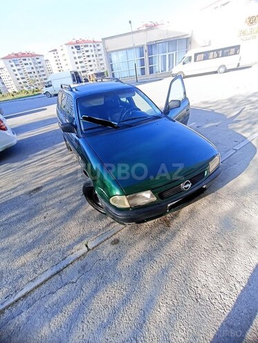 Opel Astra 1996, 428,512 km - 2.0 l - Sumqayıt