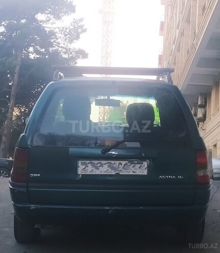 Opel Astra 1996, 245,000 km - 1.6 l - Bakı