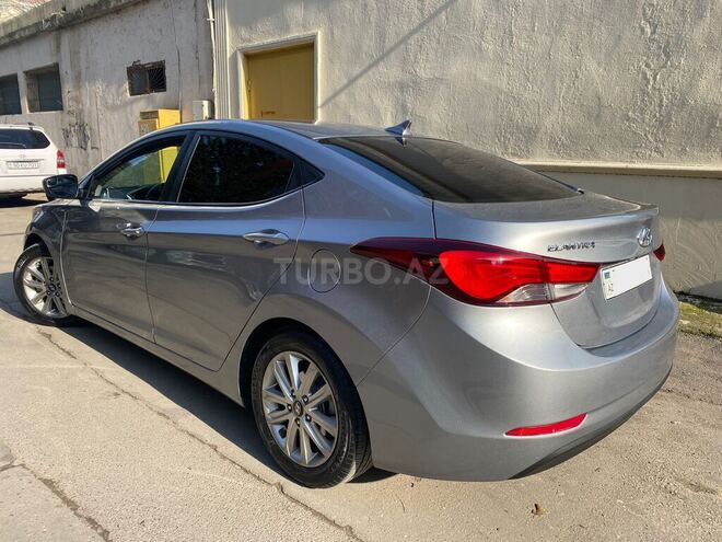 Hyundai Elantra 2015, 92,000 km - 1.8 l - Bakı