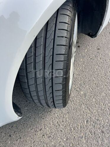 Audi A4 2002, 270,000 km - 2.0 l - Bakı