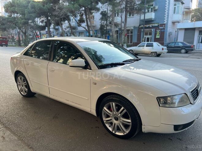 Audi A4 2002, 270,000 km - 2.0 l - Bakı