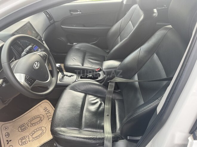 Hyundai i30 2011, 158,000 km - 1.6 l - Bakı