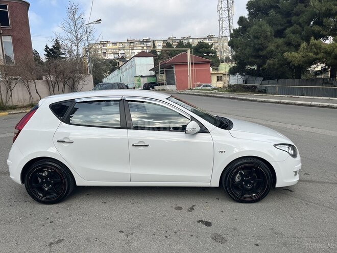 Hyundai i30 2011, 158,000 km - 1.6 l - Bakı