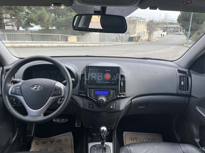 Hyundai i30 2011, 158,000 km - 1.6 l - Bakı