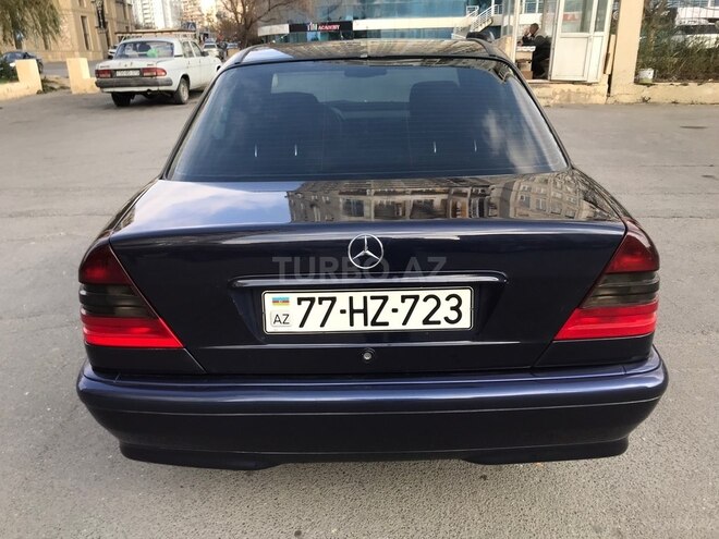 Mercedes C 180 1997, 326,000 km - 1.8 l - Bakı