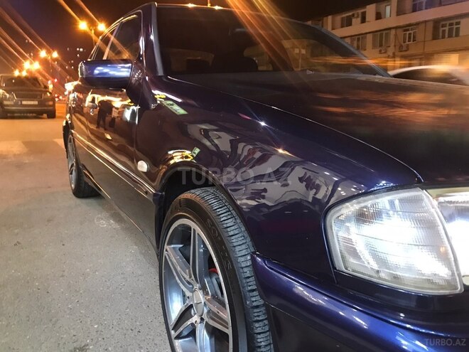 Mercedes C 180 1997, 326,000 km - 1.8 l - Bakı