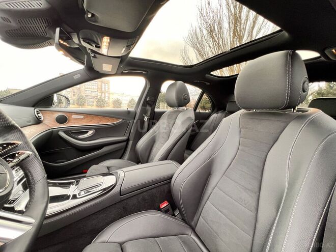 Mercedes E 300 de 2021, 10,000 km - 2.0 l - Bakı