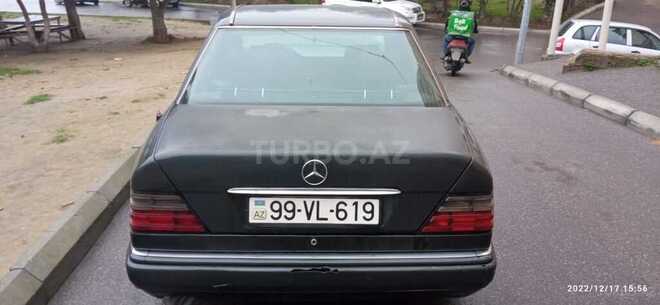 Mercedes E 300 1995, 349,000 km - 3.0 l - Bakı