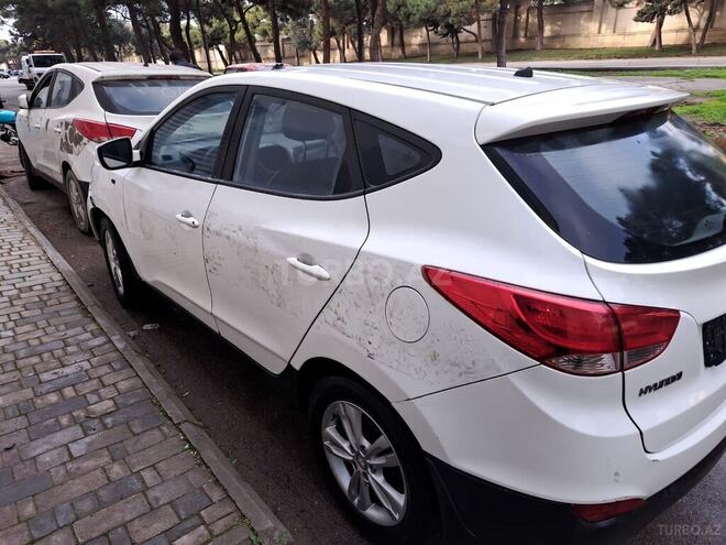 Hyundai ix35 2011, 523,123 km - 2.0 l - Bakı