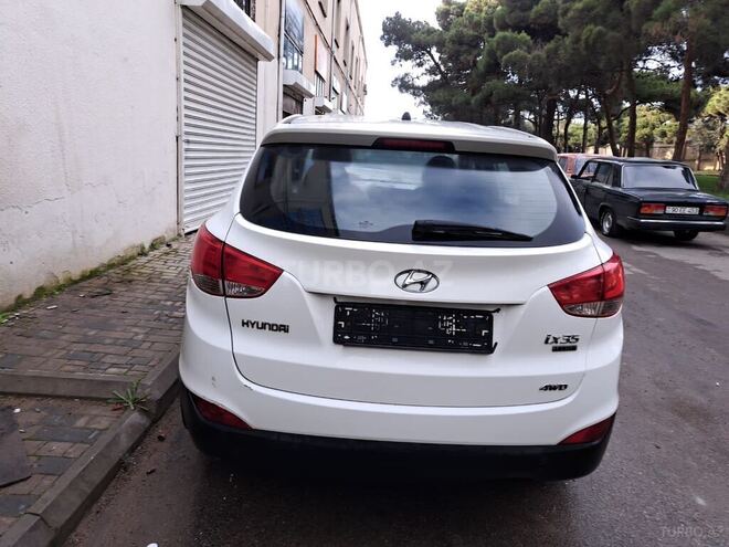 Hyundai ix35 2011, 523,123 km - 2.0 l - Bakı