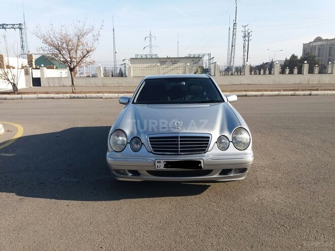 Mercedes E 200 2001, 194,247 km - 2.0 l - Gəncə
