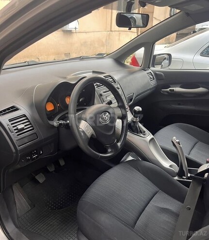 Toyota Auris 2007, 182,622 km - 1.4 л - Bakı