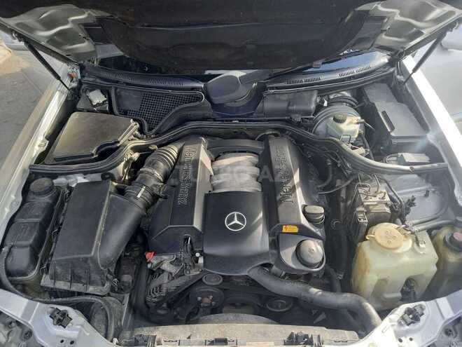 Mercedes E 240 2000, 415,000 km - 2.4 л - Bakı