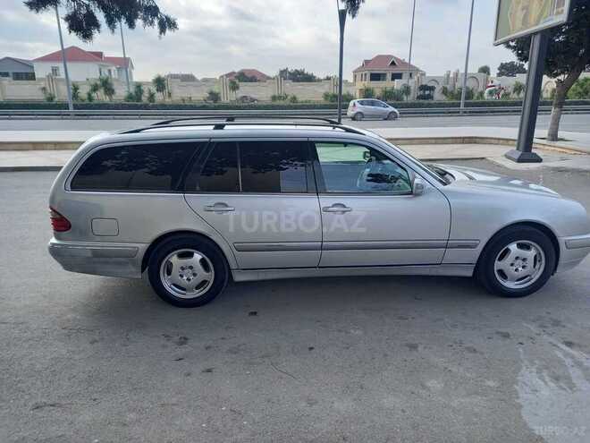 Mercedes E 240 2000, 415,000 km - 2.4 л - Bakı
