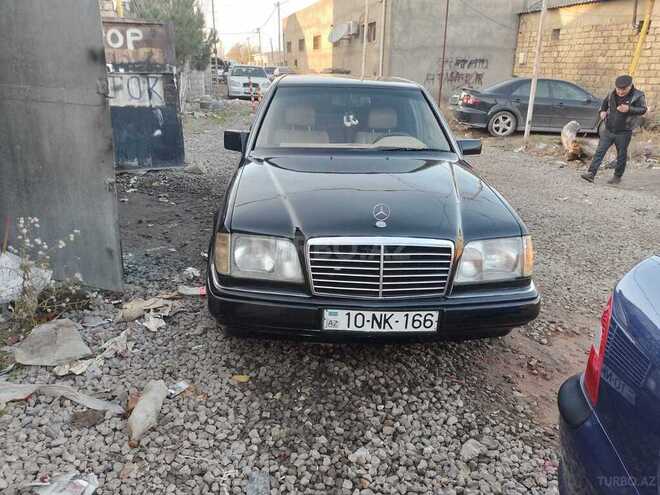 Mercedes E 220 1994, 400,000 km - 2.2 l - Sumqayıt