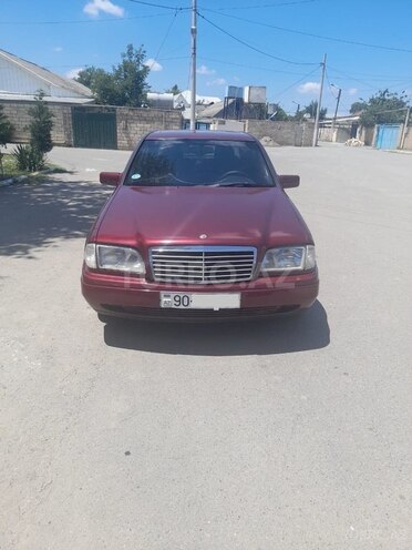 Mercedes C 220 1995, 328,652 km - 2.2 l - Sabirabad