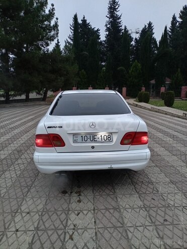 Mercedes E 230 1996, 303,456 km - 2.3 l - Cəlilabad