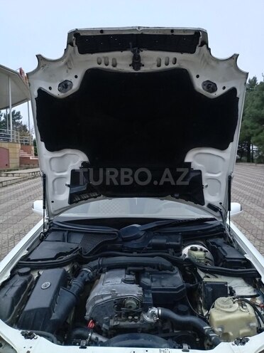 Mercedes E 230 1996, 303,456 km - 2.3 l - Cəlilabad