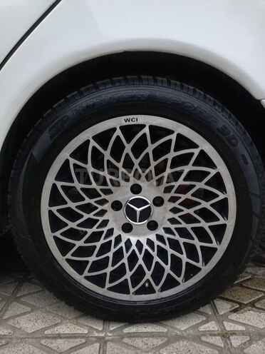 Mercedes E 230 1996, 303,456 km - 2.3 l - Cəlilabad