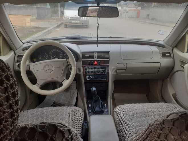 Mercedes C 200 1997, 320,000 km - 2.0 l - Gəncə