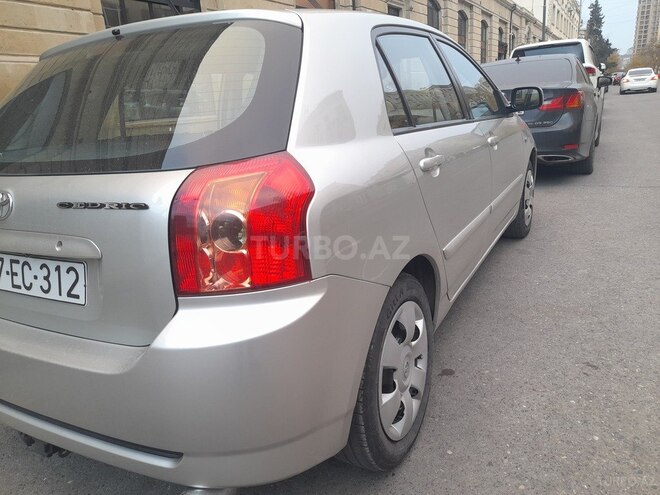 Toyota Corolla 2006, 125,000 km - 1.4 l - Bakı