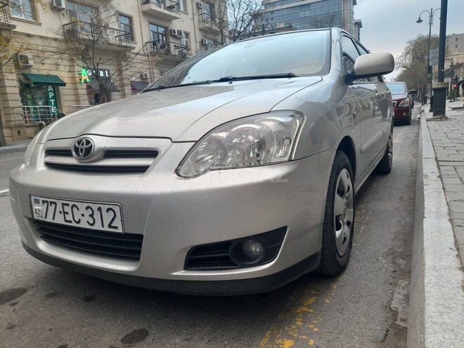 Toyota Corolla 2006, 125,000 km - 1.4 l - Bakı
