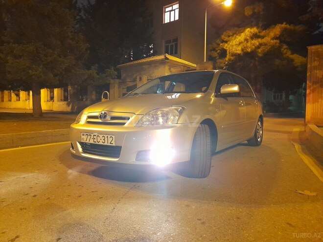 Toyota Corolla 2006, 125,000 km - 1.4 l - Bakı