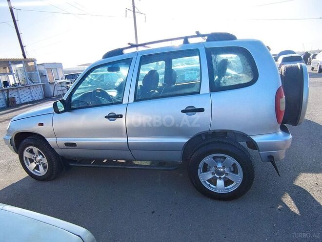 Chevrolet Niva 2008, 186,000 km - 1.7 l - Sabirabad