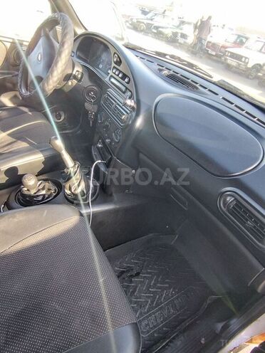 Chevrolet Niva 2008, 186,000 km - 1.7 l - Sabirabad