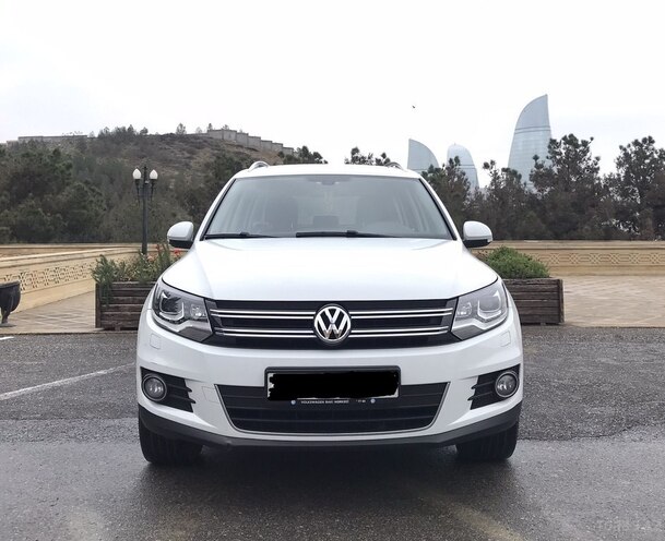 Volkswagen Tiguan 2015, 91,800 km - 2.0 l - Bakı