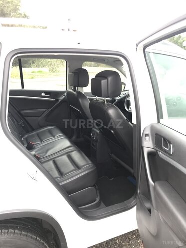 Volkswagen Tiguan 2015, 91,800 km - 2.0 l - Bakı