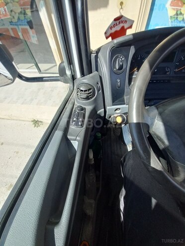Mercedes Atego 818 2007, 440,000 km - 4.3 l - Bakı