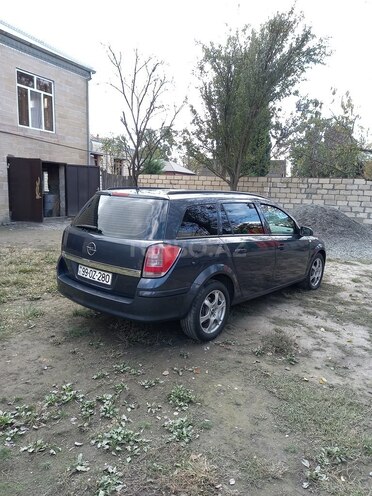 Opel Astra 2006, 280,500 km - 1.3 l - Balakən