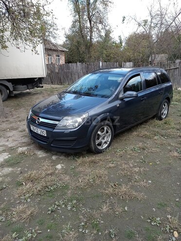 Opel Astra 2006, 280,500 km - 1.3 l - Balakən