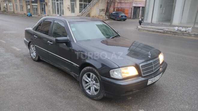 Mercedes C 220 1995, 450,000 km - 2.2 л - Sumqayıt
