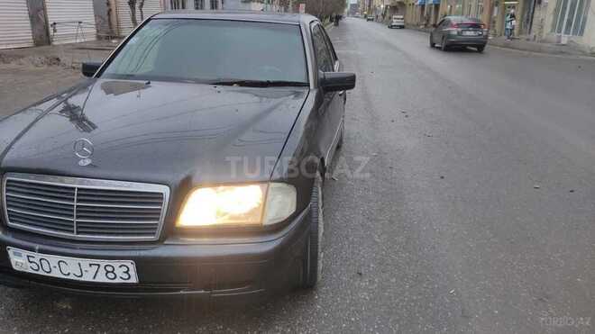Mercedes C 220 1995, 450,000 km - 2.2 л - Sumqayıt