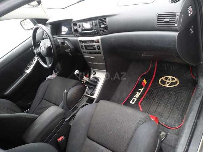 Toyota Corolla 2004, 275,000 km - 1.4 l - Bakı