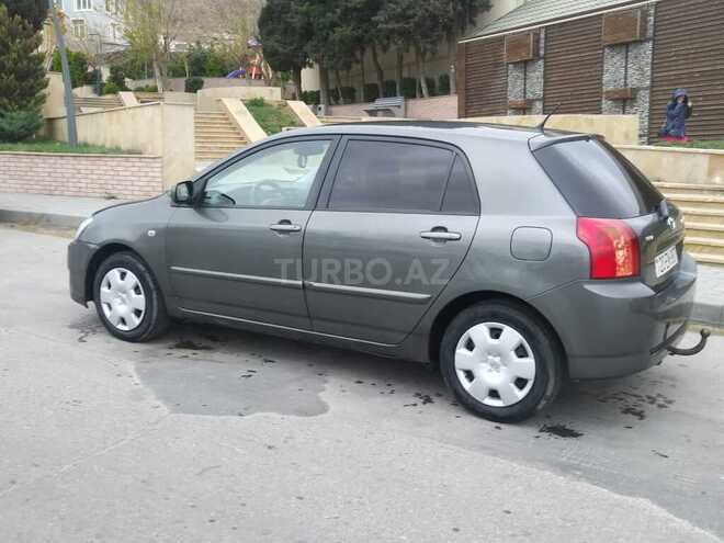 Toyota Corolla 2004, 275,000 km - 1.4 l - Bakı