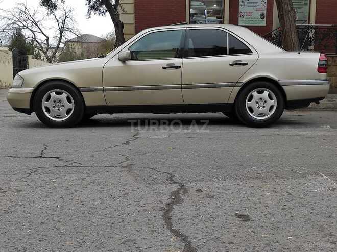 Mercedes C 200 1995, 390,000 km - 2.0 l - Bakı