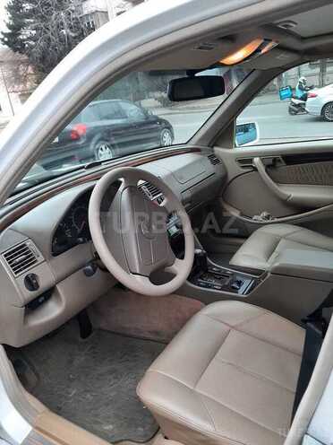 Mercedes C 230 1999, 230,000 km - 2.3 l - Bakı
