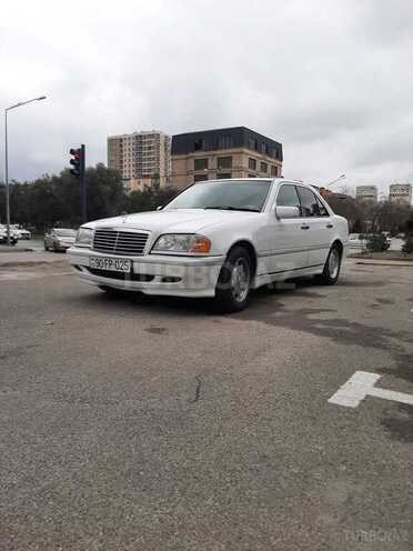 Mercedes C 230 1999, 230,000 km - 2.3 l - Bakı