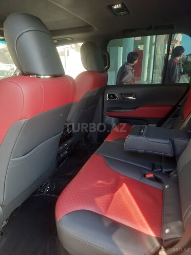 Toyota Land Cruiser 2021, 7,000 km - 3.5 l - Bakı