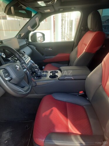 Toyota Land Cruiser 2021, 7,000 km - 3.5 l - Bakı