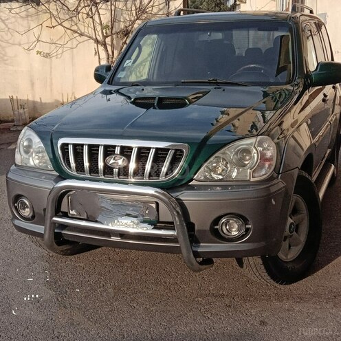 Hyundai Terracan 2003, 303,000 km - 2.9 l - Qusar