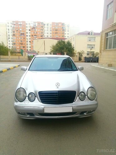 Mercedes E 270 2001, 380,000 km - 2.7 l - Bakı