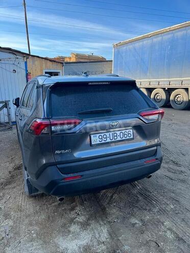 Toyota RAV4 2017, 31,000 km - 2.0 l - Bakı